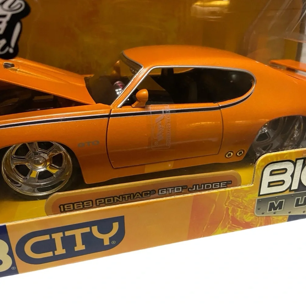 1969 Pontiac GTO Judge Die Cast Car